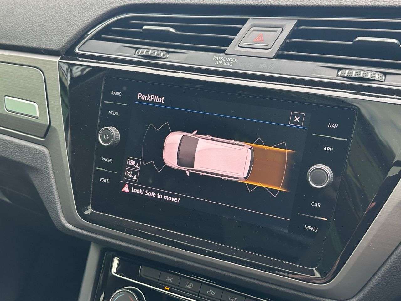 2018 VOLKSWAGEN TOURAN 2018 VOLKSWAGEN TOURAN