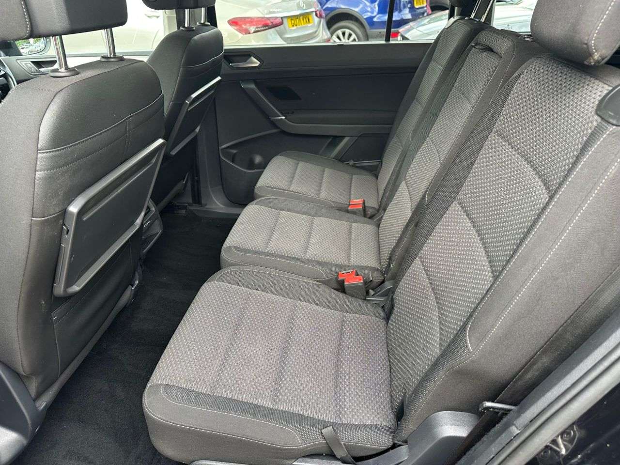 2018 VOLKSWAGEN TOURAN 2018 VOLKSWAGEN TOURAN