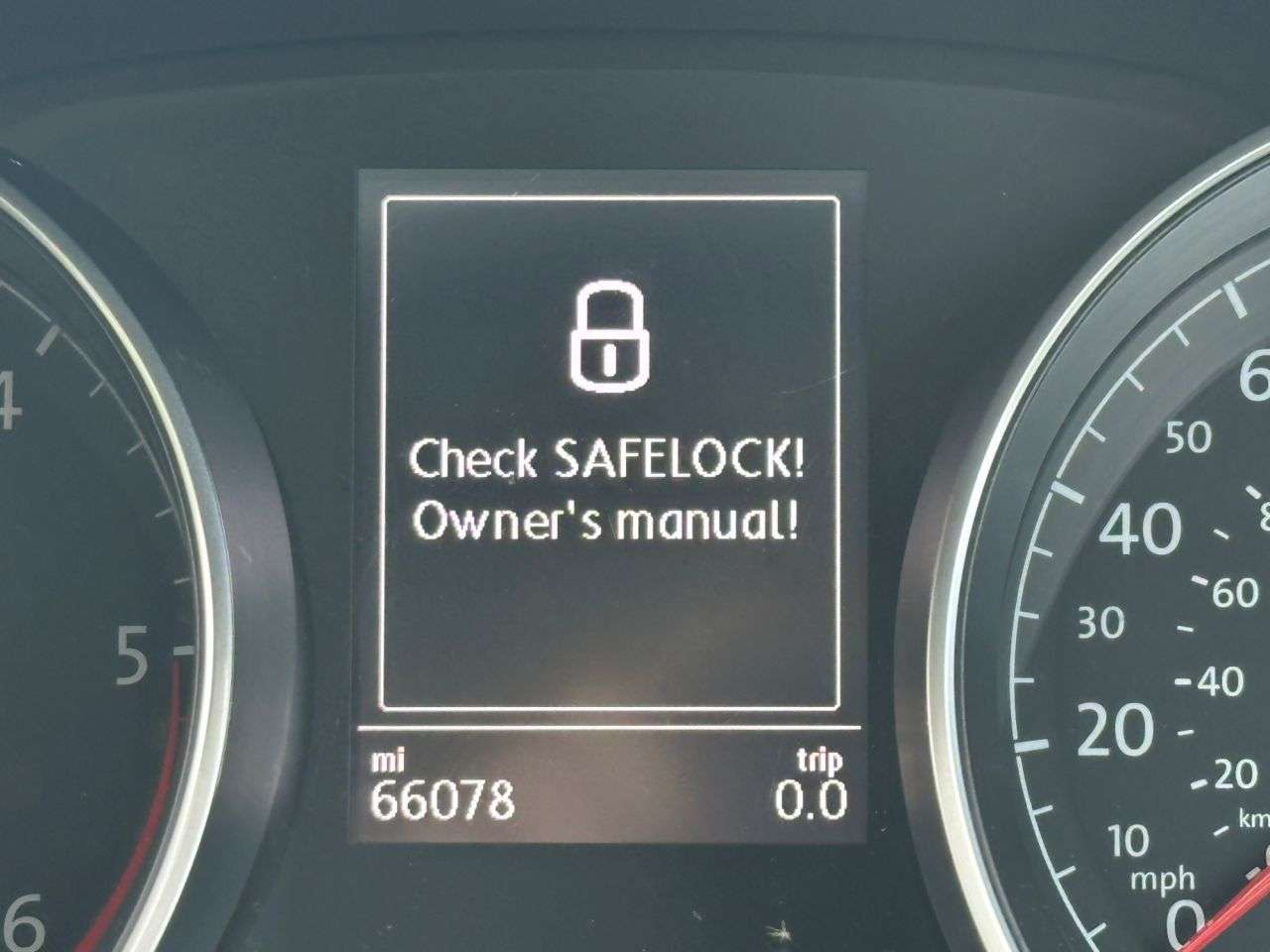 2018 VOLKSWAGEN TOURAN 2018 VOLKSWAGEN TOURAN