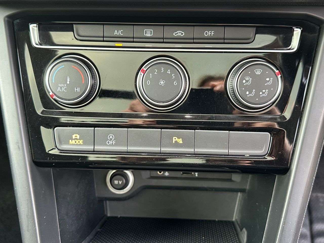 2018 VOLKSWAGEN TOURAN 2018 VOLKSWAGEN TOURAN