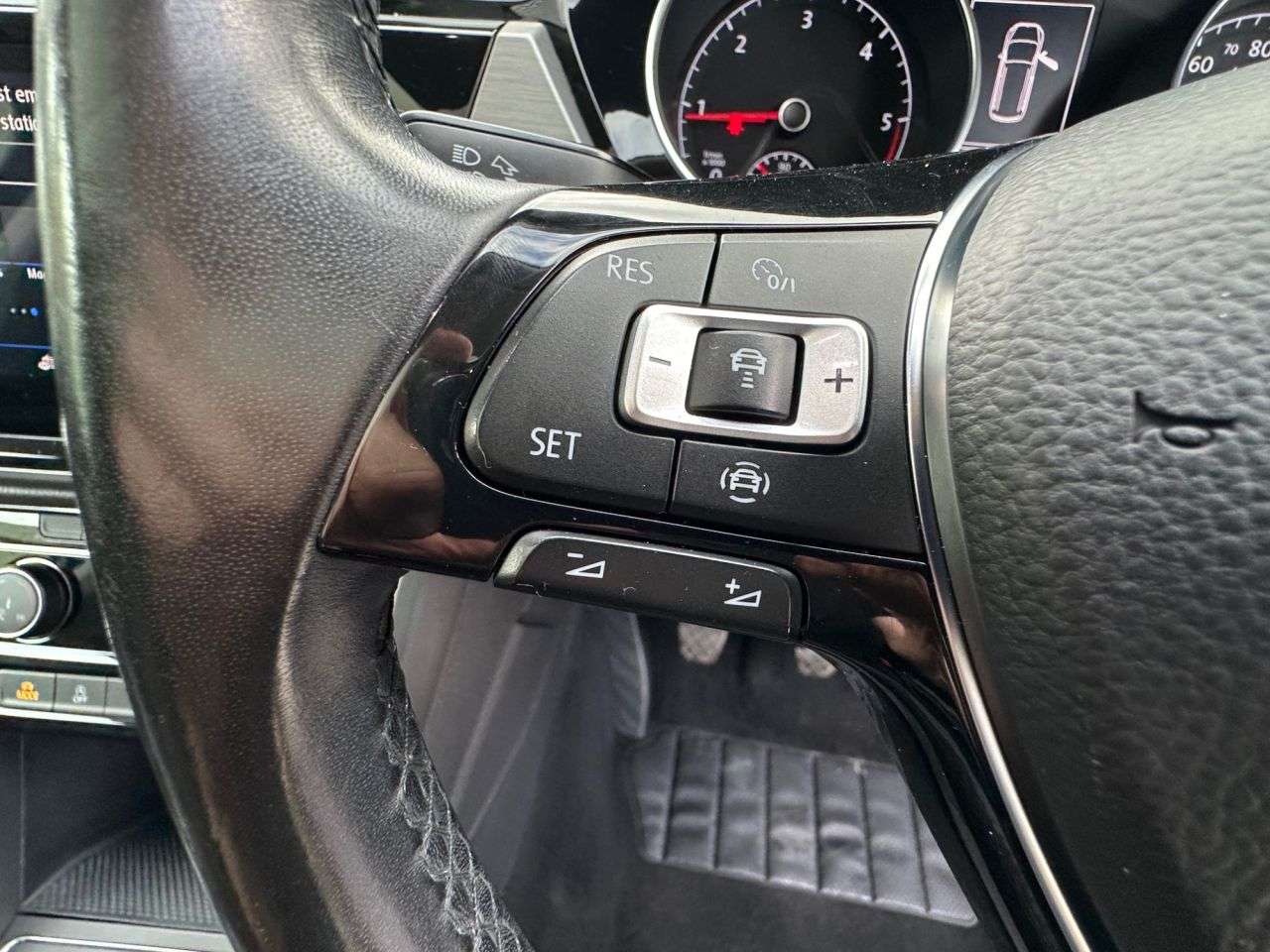 2018 VOLKSWAGEN TOURAN 2018 VOLKSWAGEN TOURAN