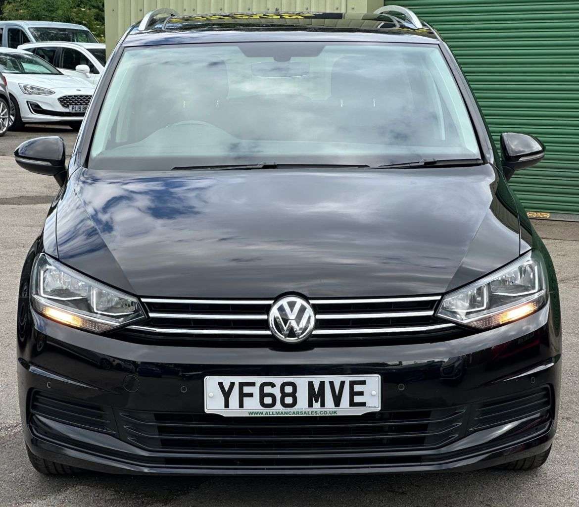 2018 VOLKSWAGEN TOURAN 2018 VOLKSWAGEN TOURAN