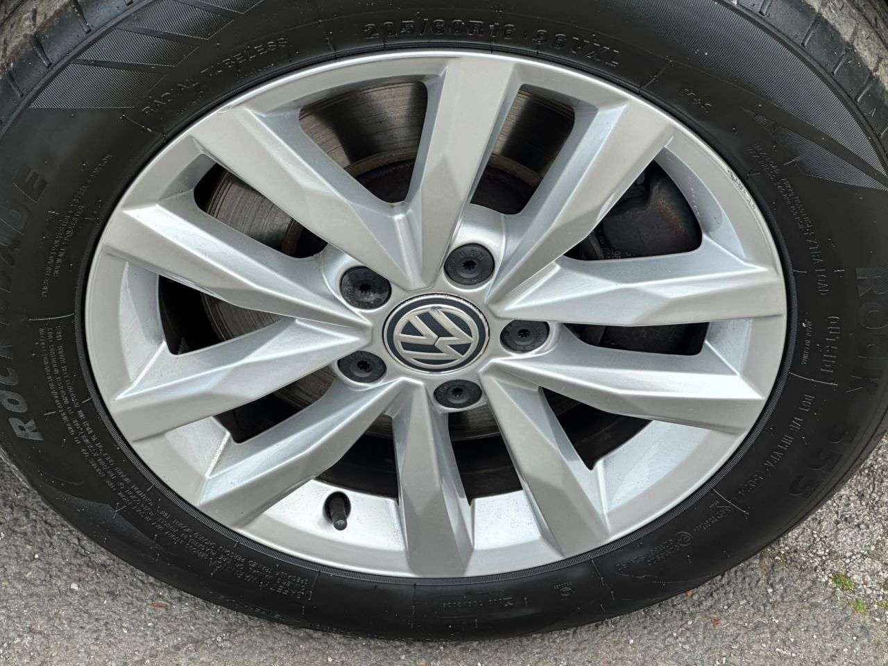 2018 VOLKSWAGEN TOURAN 2018 VOLKSWAGEN TOURAN
