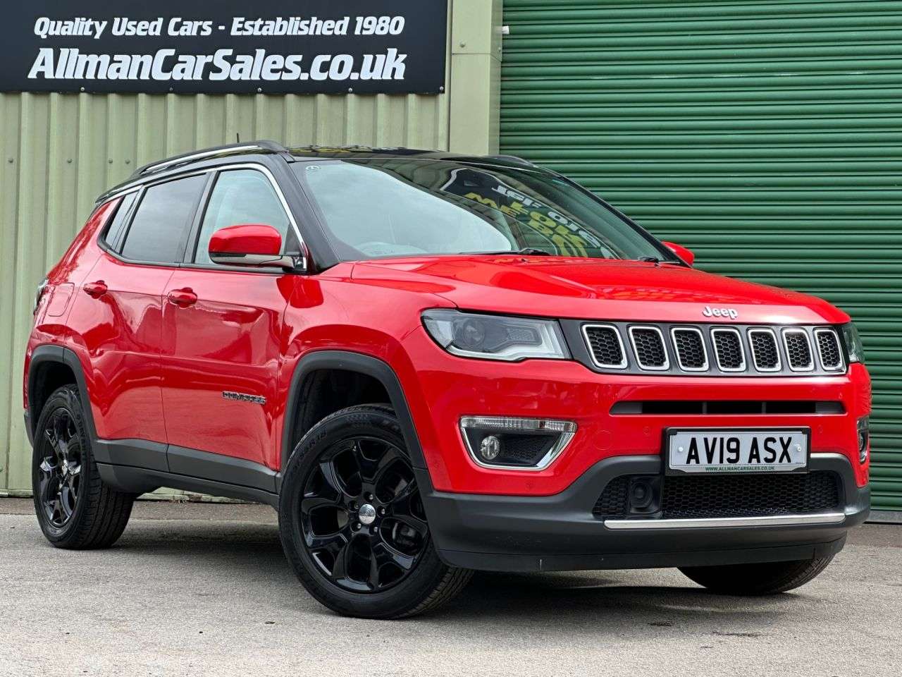 A 2019 JEEP COMPASS 1.4T MultiAirII Limited SUV 5dr Petrol Auto 4WD Euro 6 (s/s) (170 ps) A 2019 JEEP COMPASS 1.4T MultiAirII Limited SUV 5dr Petrol Auto 4WD Euro 6 (s/s) (170 ps)