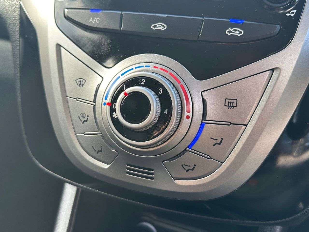 2011 HYUNDAI IX20 2011 HYUNDAI IX20