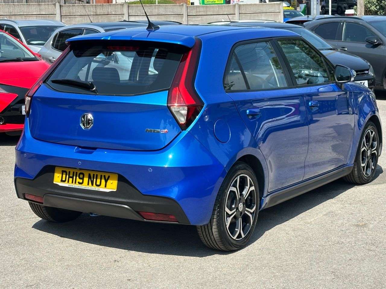 A 2019 MG MG3 1.5 VTi-TECH Exclusive Hatchback 5dr Petrol Manual Euro 6 (s/s) (106 ps) A 2019 MG MG3 1.5 VTi-TECH Exclusive Hatchback 5dr Petrol Manual Euro 6 (s/s) (106 ps)