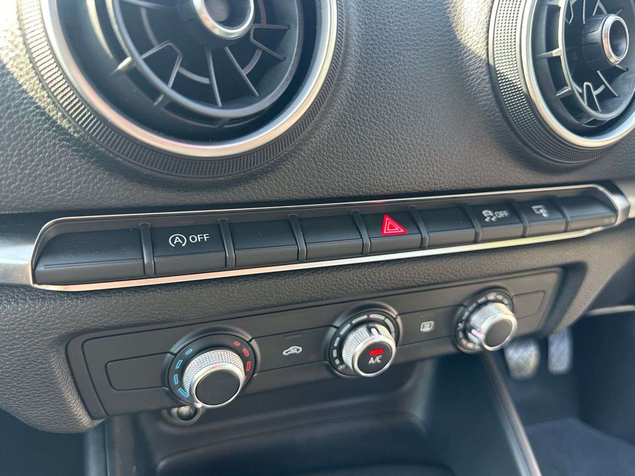2017 AUDI A3 2017 AUDI A3