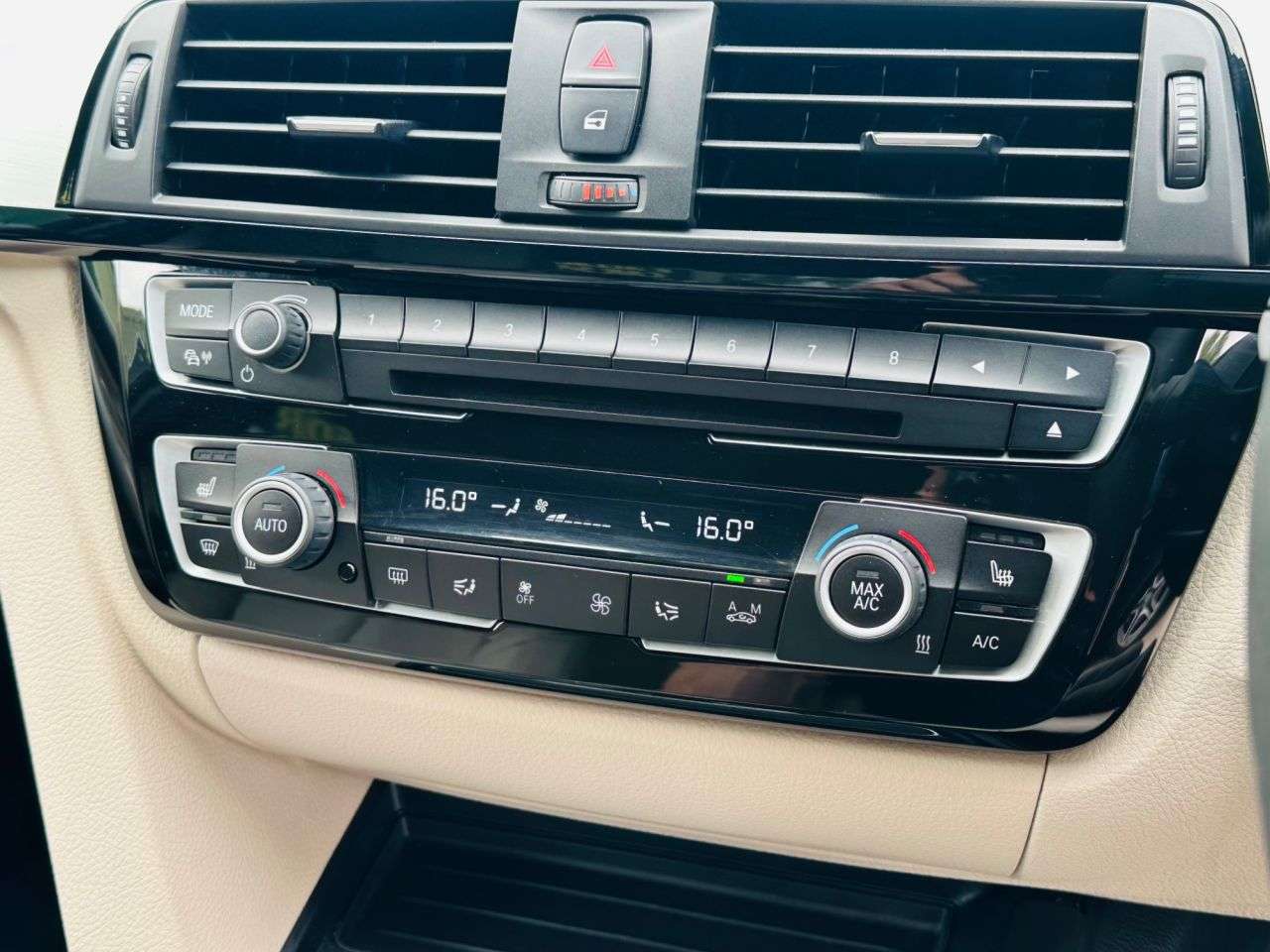 2017 BMW 3 SERIES 2017 BMW 3 SERIES