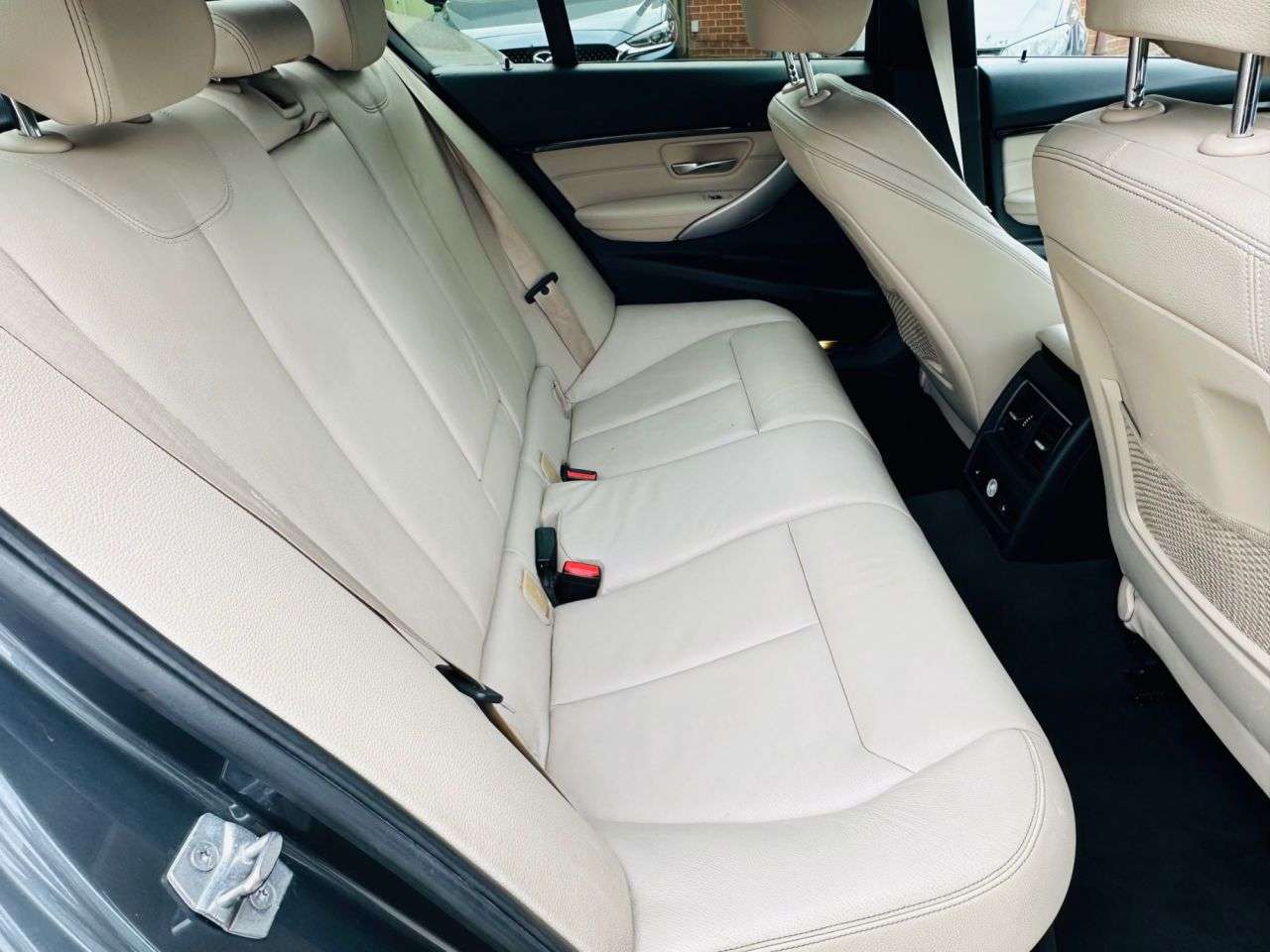 2017 BMW 3 SERIES 2017 BMW 3 SERIES