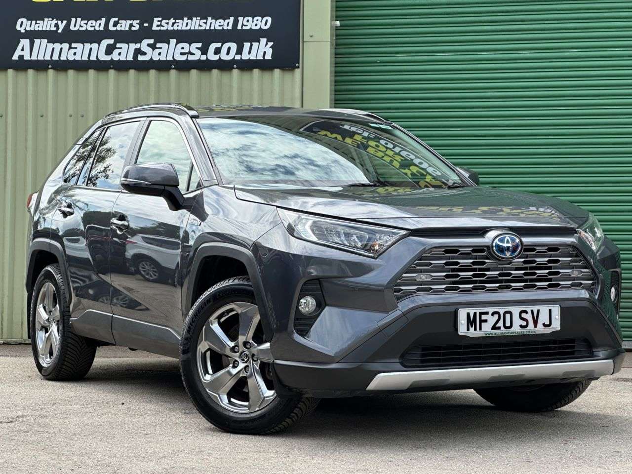 A 2020 TOYOTA RAV4 2.5 VVT-h Design SUV 5dr Petrol Hybrid CVT 4WD Euro 6 (s/s) (222 ps) 3 OWEN A 2020 TOYOTA RAV4 2.5 VVT-h Design SUV 5dr Petrol Hybrid CVT 4WD Euro 6 (s/s) (222 ps) 3 OWEN