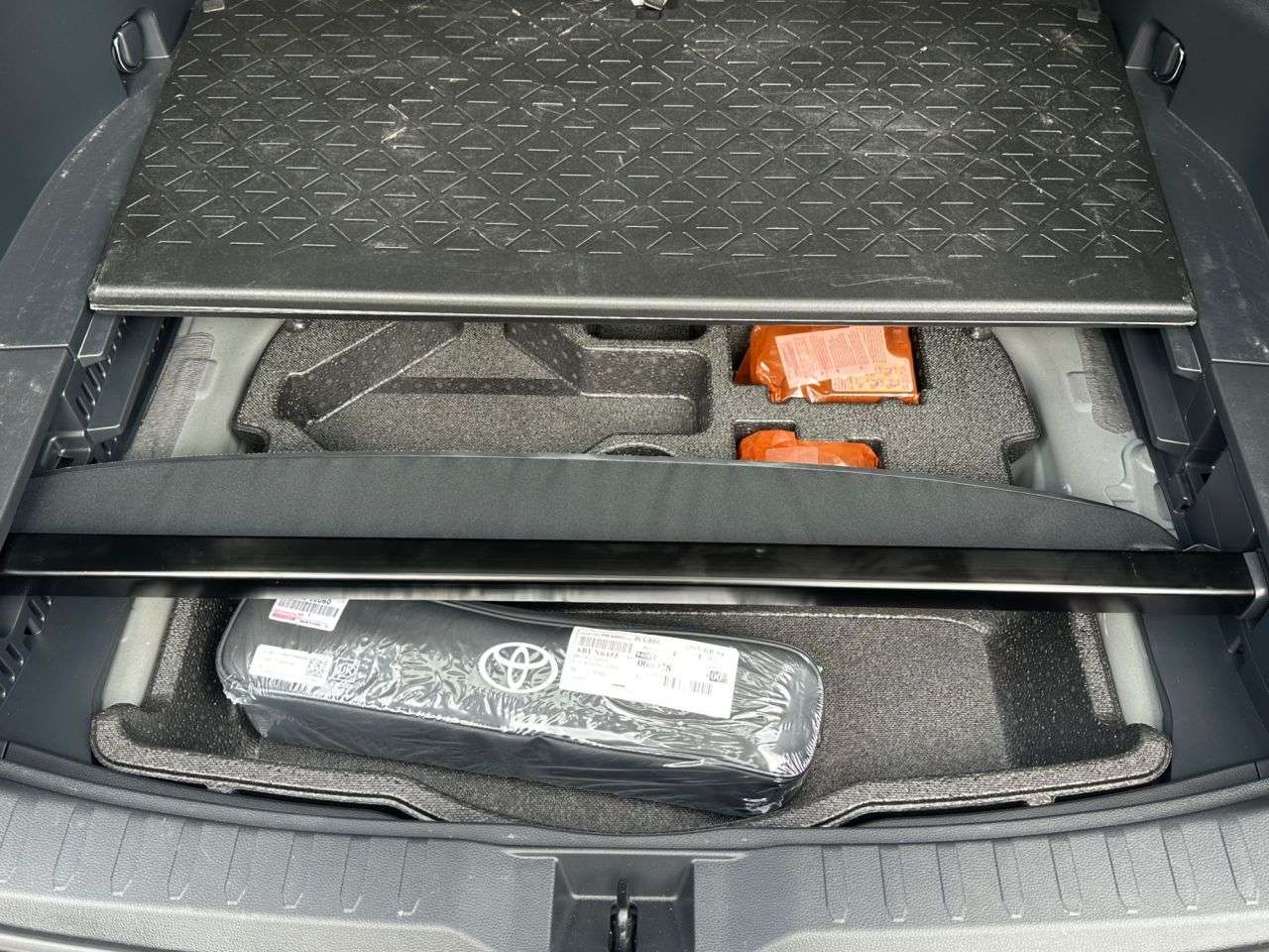 2020 TOYOTA RAV4 2020 TOYOTA RAV4