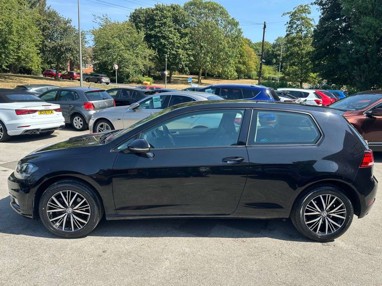 2018 VOLKSWAGEN GOLF 2018 VOLKSWAGEN GOLF