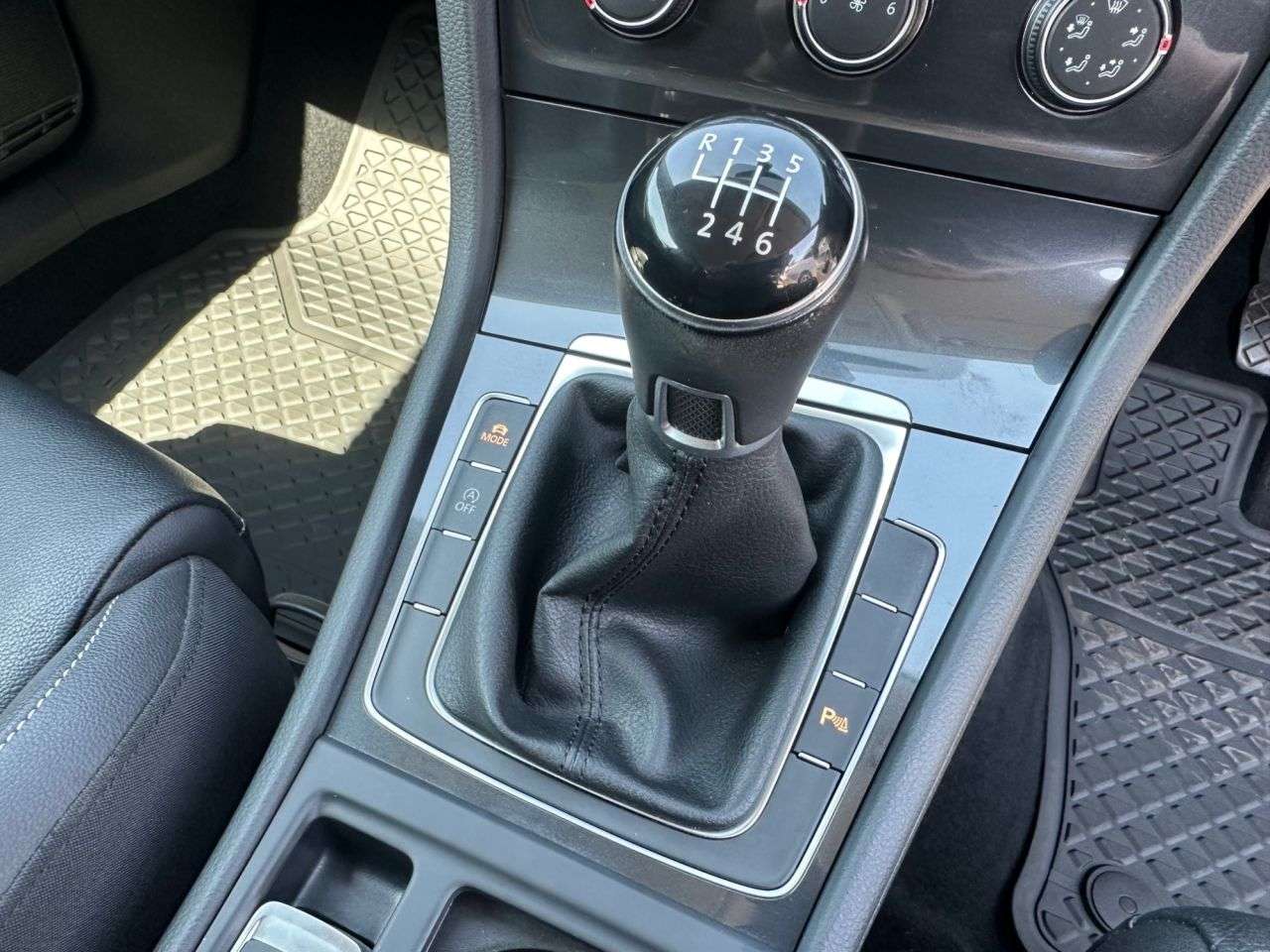 2018 VOLKSWAGEN GOLF 2018 VOLKSWAGEN GOLF