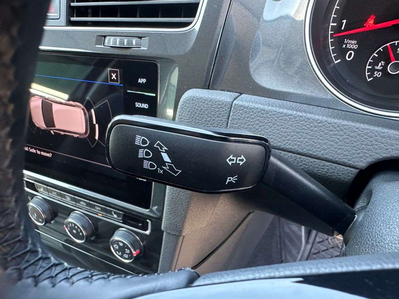 2018 VOLKSWAGEN GOLF 2018 VOLKSWAGEN GOLF