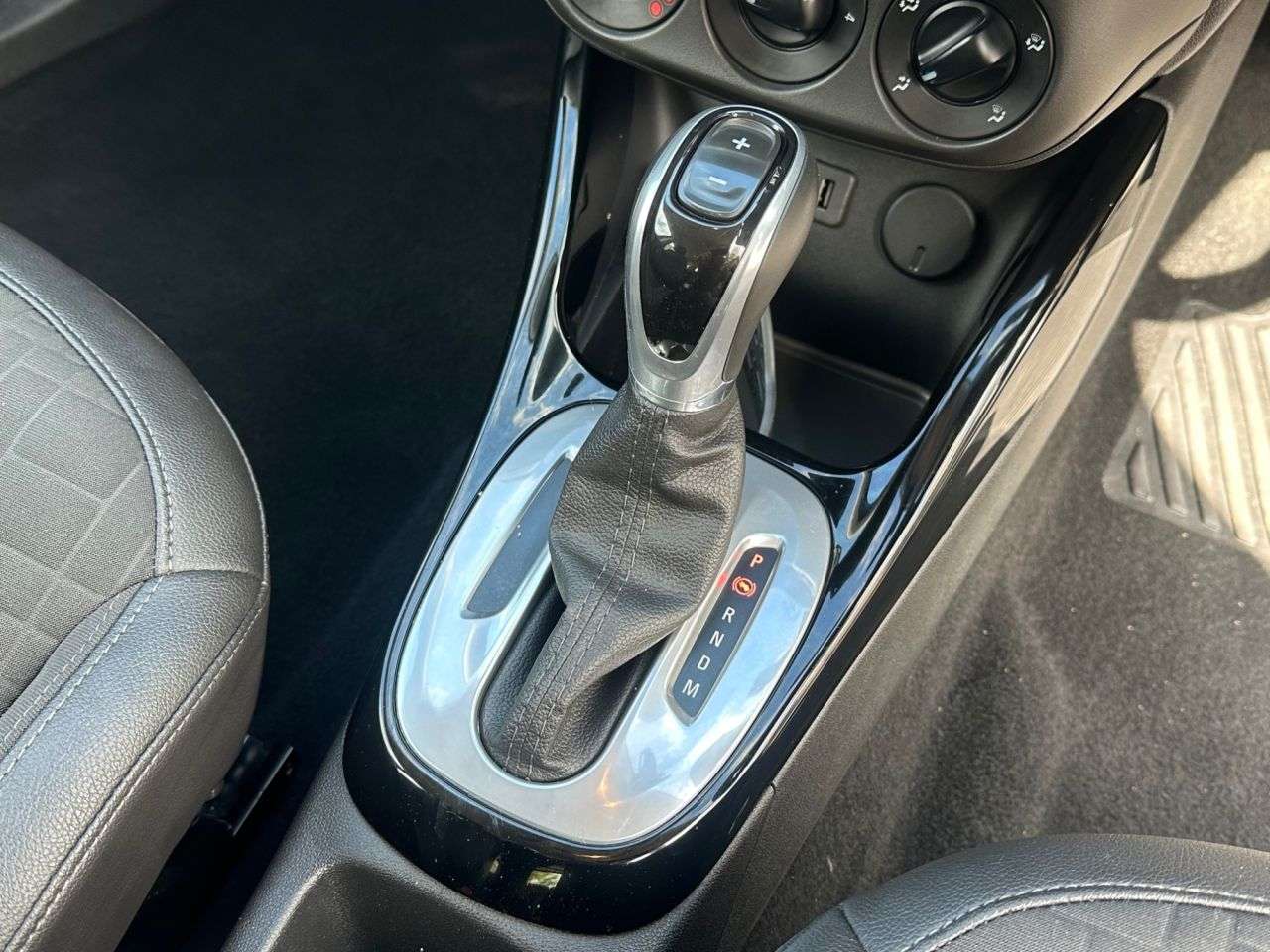 2015 VAUXHALL CORSA 2015 VAUXHALL CORSA