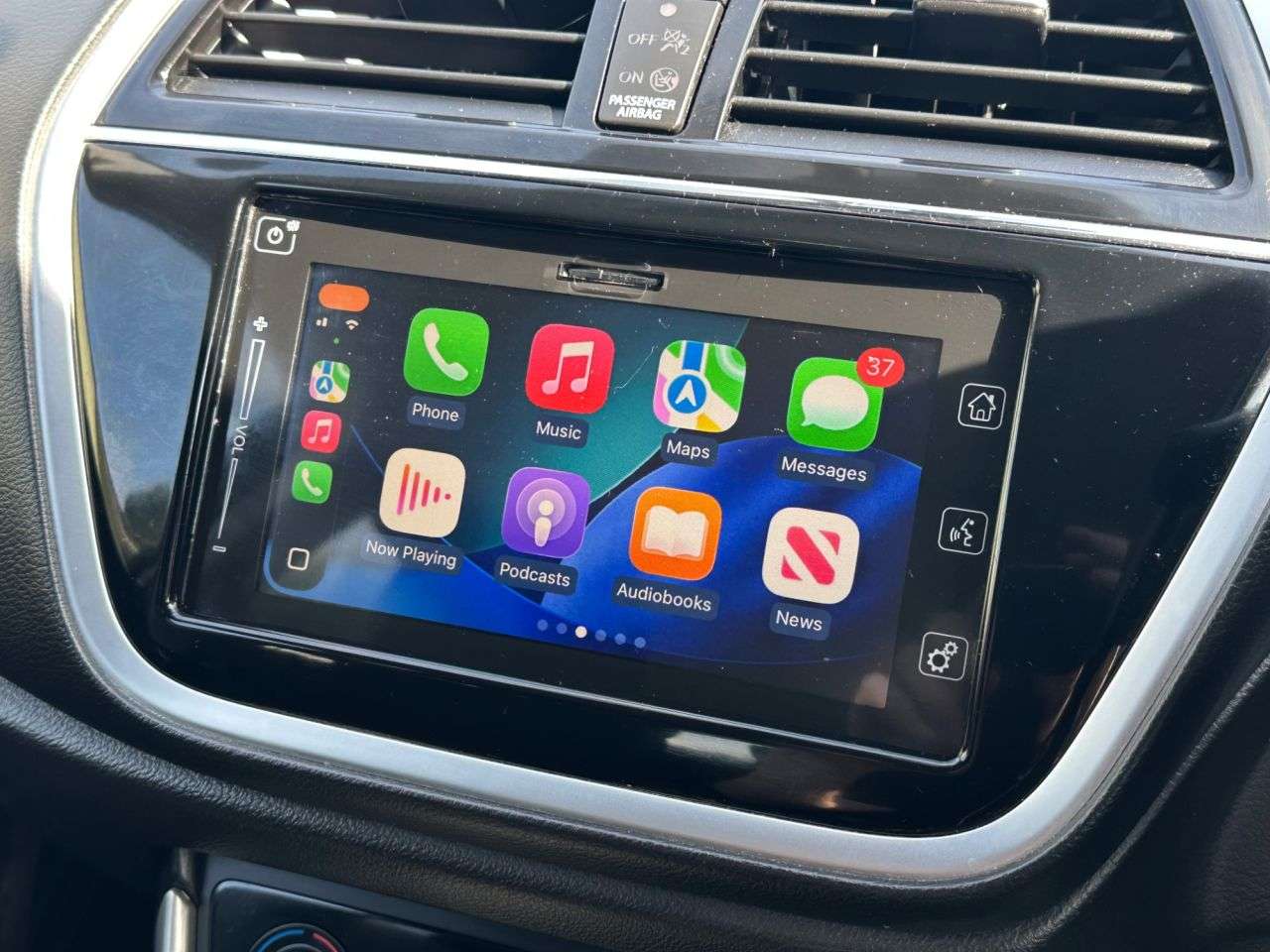 A 2019 SUZUKI SX4 S-CROSS 1.0 Boosterjet SZ-T SUV 5dr Petrol Manual Euro 6 (s/s) (111 ps) 2 OWNER FUL A 2019 SUZUKI SX4 S-CROSS 1.0 Boosterjet SZ-T SUV 5dr Petrol Manual Euro 6 (s/s) (111 ps) 2 OWNER FUL
