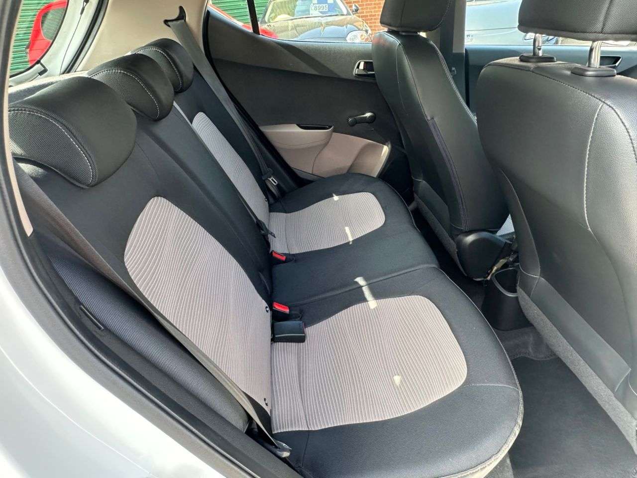 2015 HYUNDAI I10 2015 HYUNDAI I10