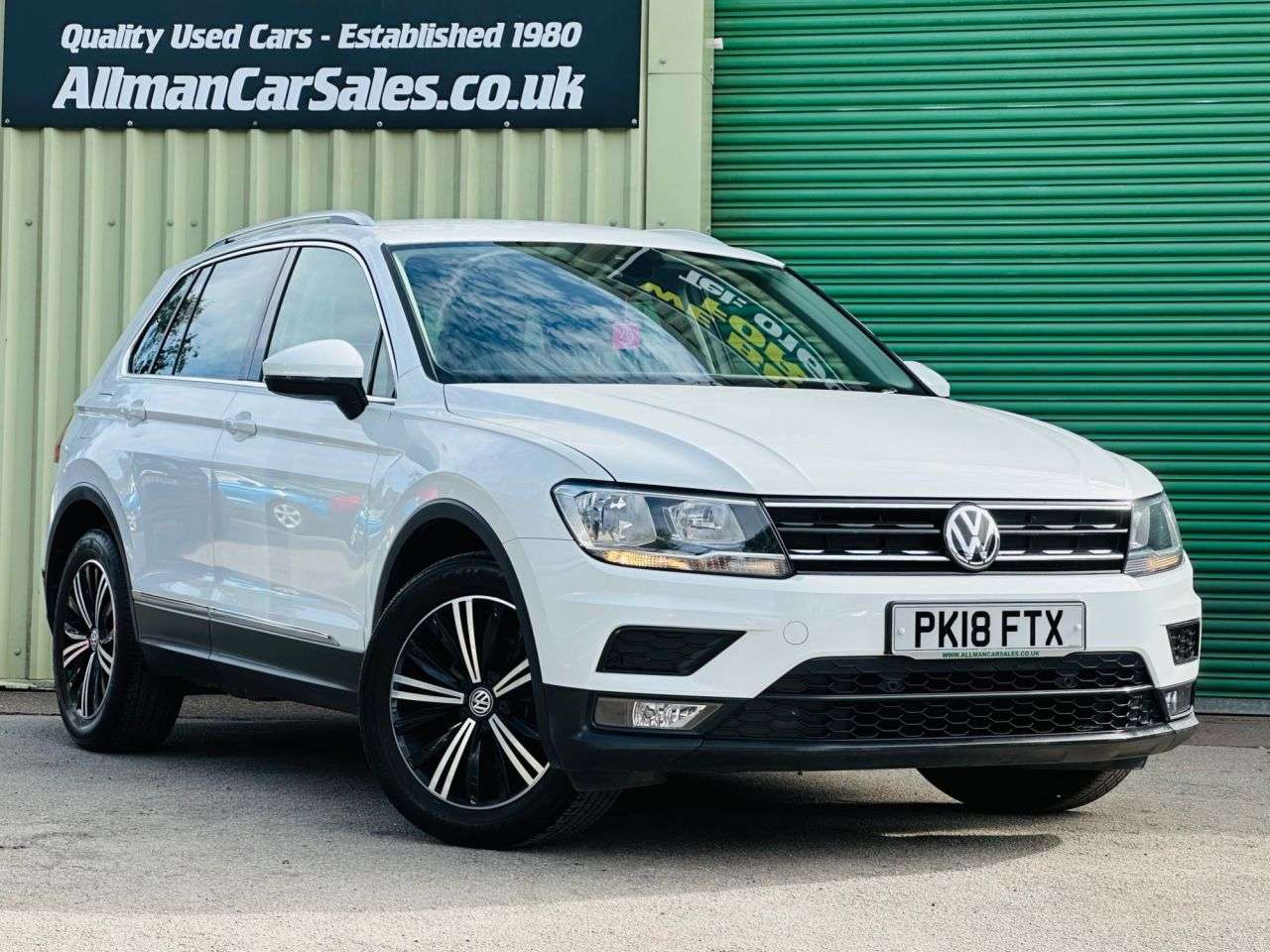 A 2018 VOLKSWAGEN TIGUAN 1.4 TSI SE Navigation SUV 5dr Petrol Manual Euro 6 (s/s) (125 ps) A 2018 VOLKSWAGEN TIGUAN 1.4 TSI SE Navigation SUV 5dr Petrol Manual Euro 6 (s/s) (125 ps)