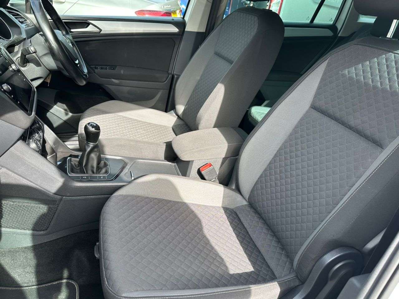 2018 VOLKSWAGEN TIGUAN 2018 VOLKSWAGEN TIGUAN