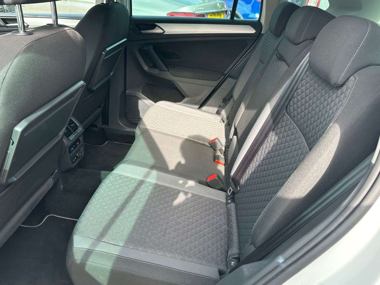 2018 VOLKSWAGEN TIGUAN 2018 VOLKSWAGEN TIGUAN