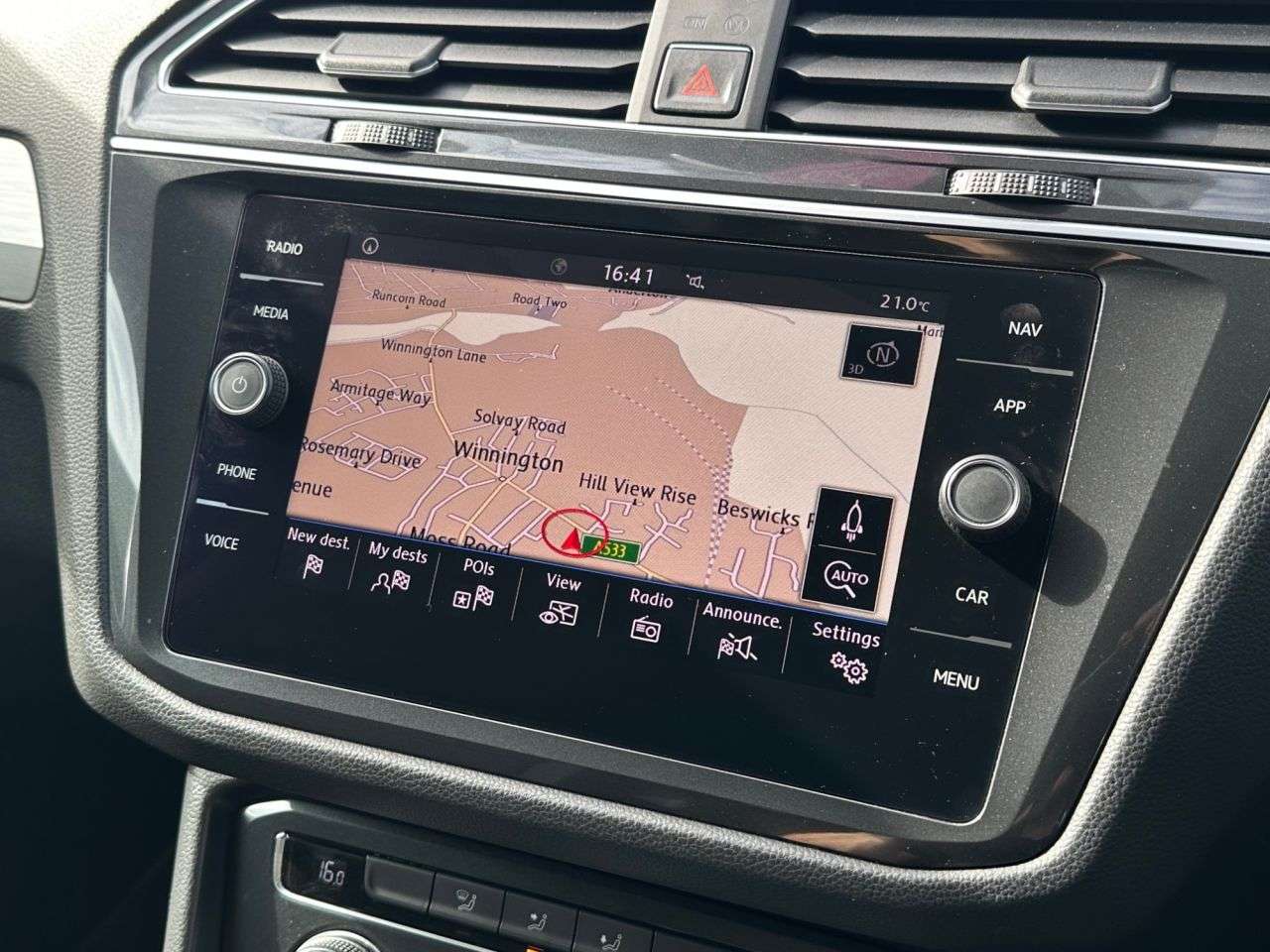 2018 VOLKSWAGEN TIGUAN 2018 VOLKSWAGEN TIGUAN