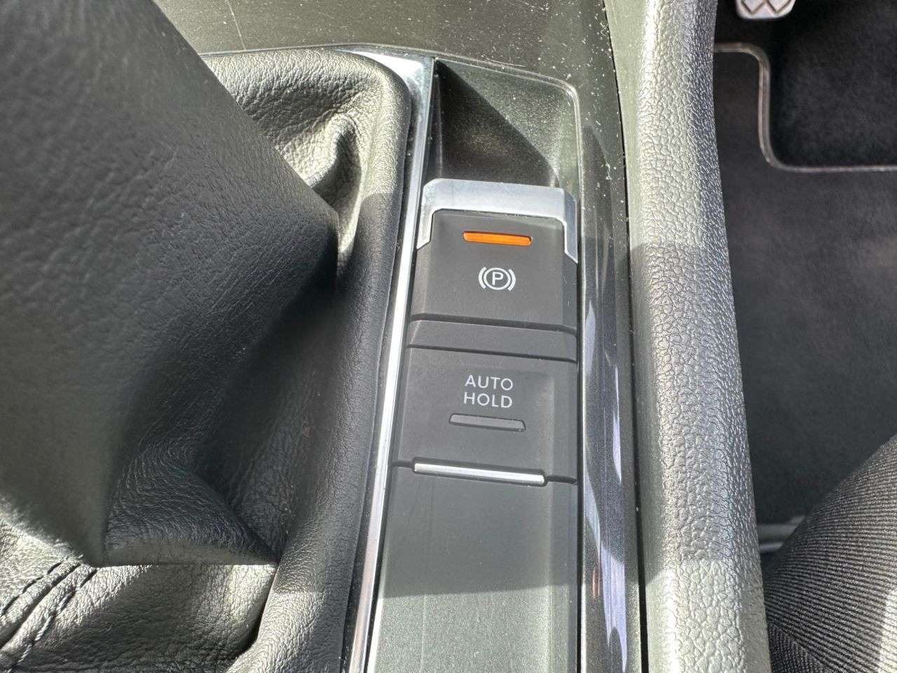 2018 VOLKSWAGEN TIGUAN 2018 VOLKSWAGEN TIGUAN