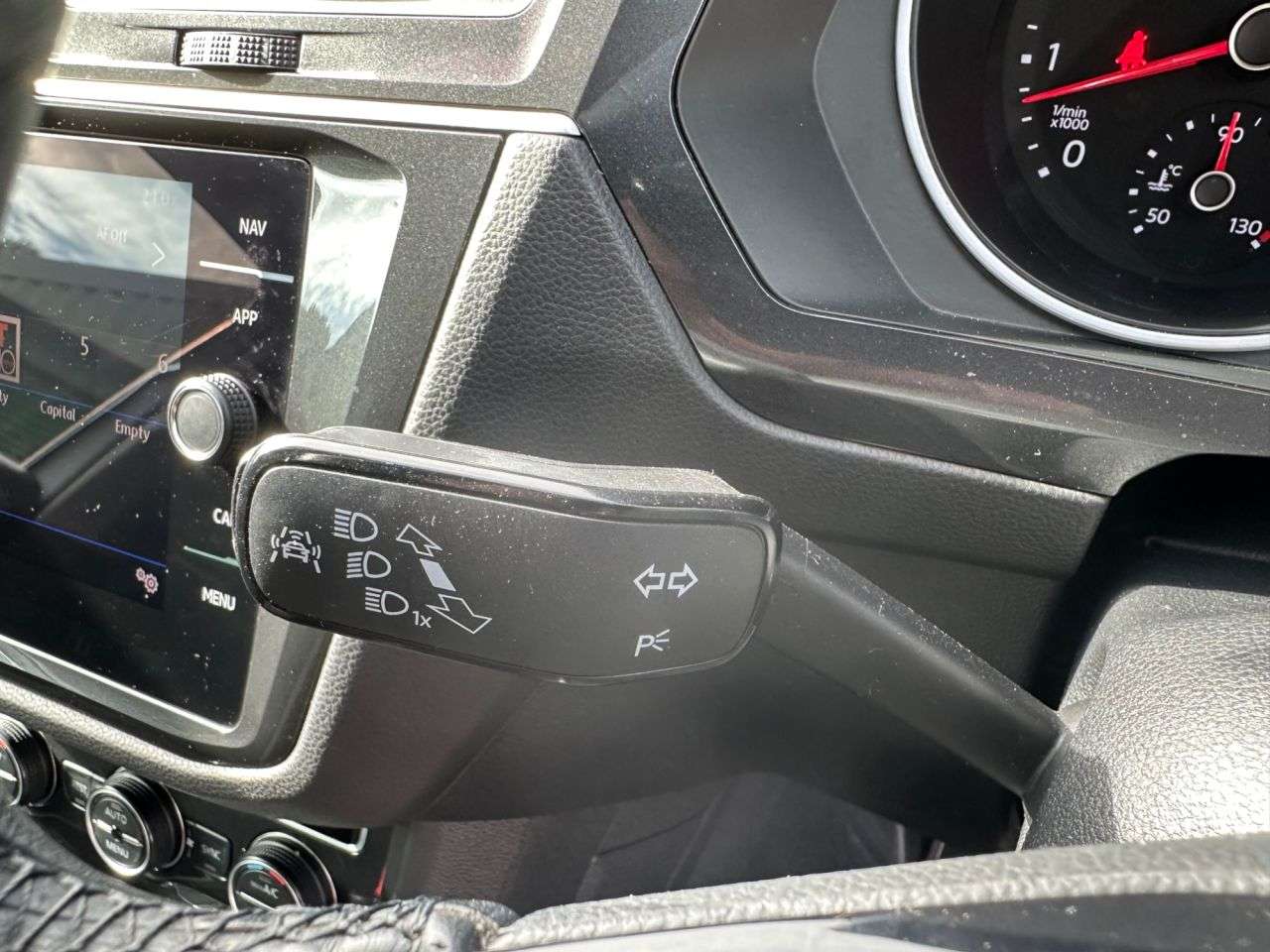 2018 VOLKSWAGEN TIGUAN 2018 VOLKSWAGEN TIGUAN
