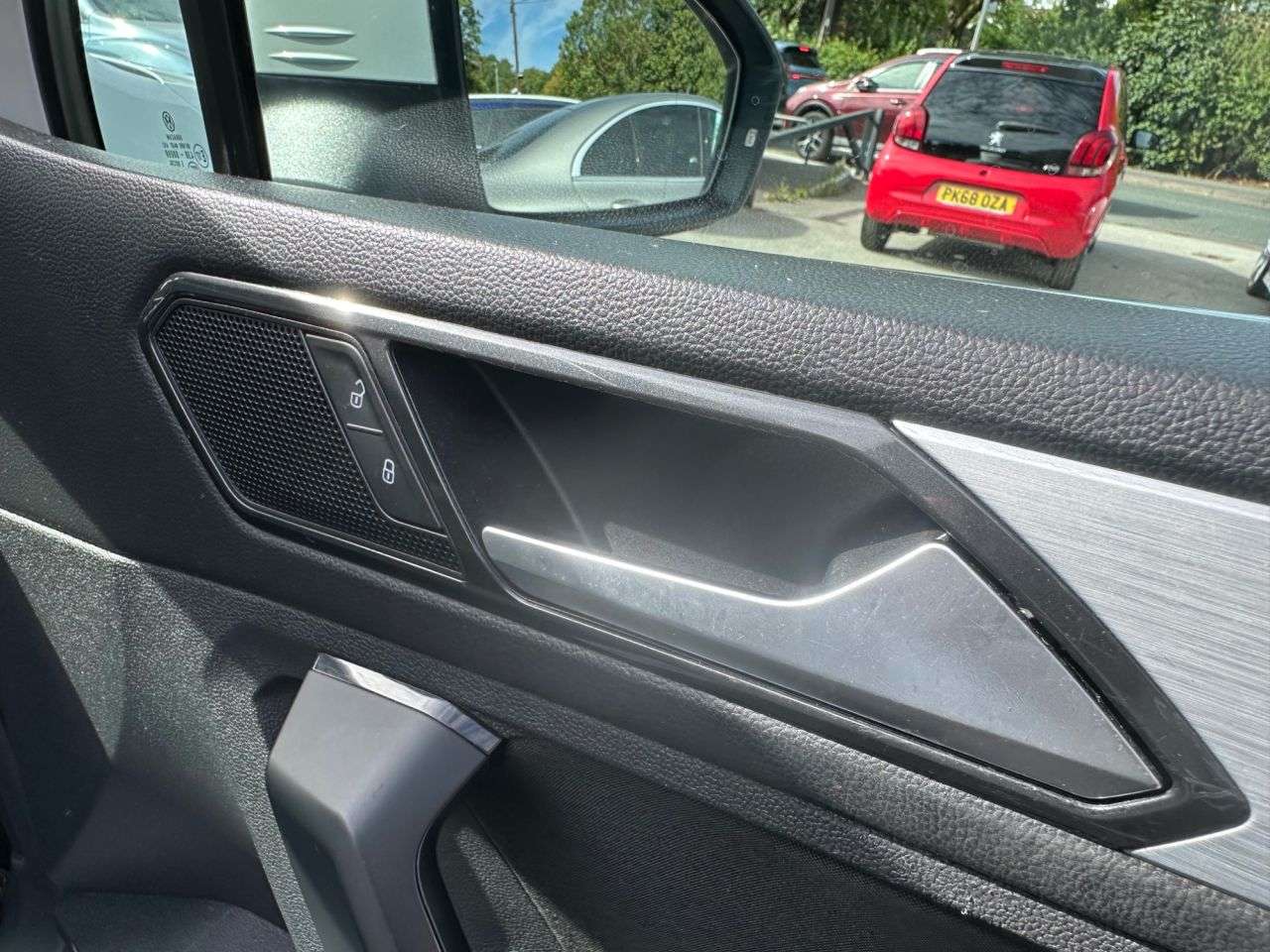 2018 VOLKSWAGEN TIGUAN 2018 VOLKSWAGEN TIGUAN