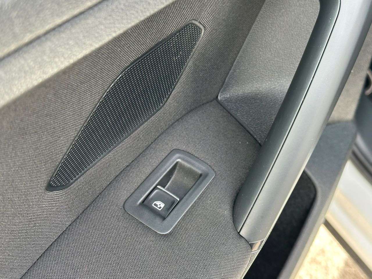 2018 VOLKSWAGEN TIGUAN 2018 VOLKSWAGEN TIGUAN