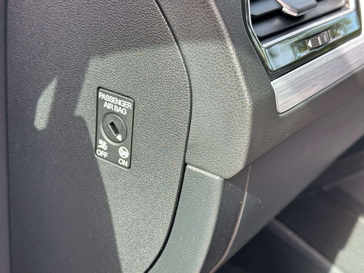 2018 VOLKSWAGEN TIGUAN 2018 VOLKSWAGEN TIGUAN