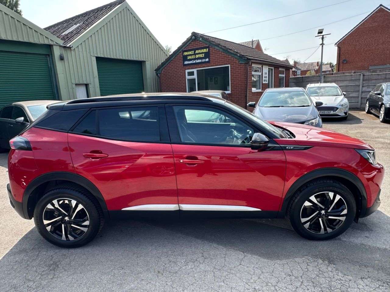 2021 PEUGEOT 2008 2021 PEUGEOT 2008