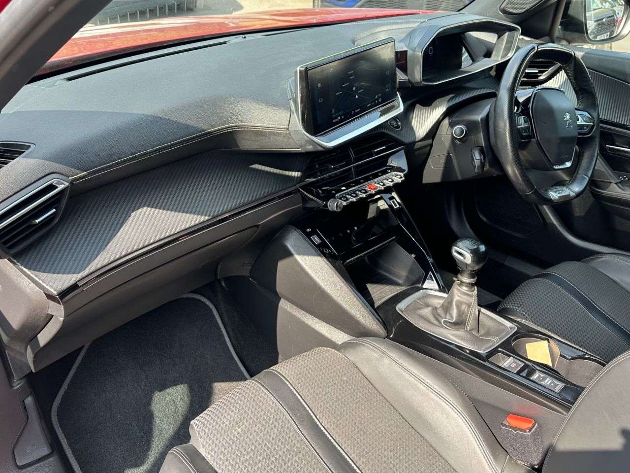 2021 PEUGEOT 2008 2021 PEUGEOT 2008