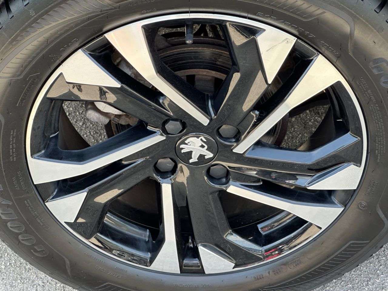 2021 PEUGEOT 2008 2021 PEUGEOT 2008