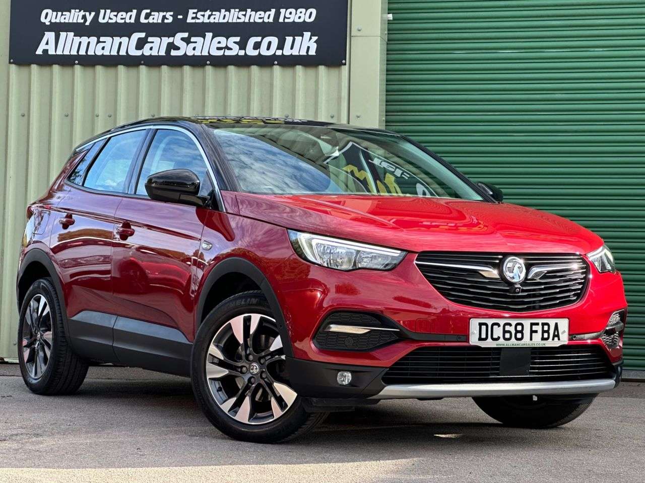 A 2019 VAUXHALL GRANDLAND X 1.2 Turbo GPF Sport Nav SUV 5dr Petrol Auto Euro 6 (s/s) (130 ps) A 2019 VAUXHALL GRANDLAND X 1.2 Turbo GPF Sport Nav SUV 5dr Petrol Auto Euro 6 (s/s) (130 ps)