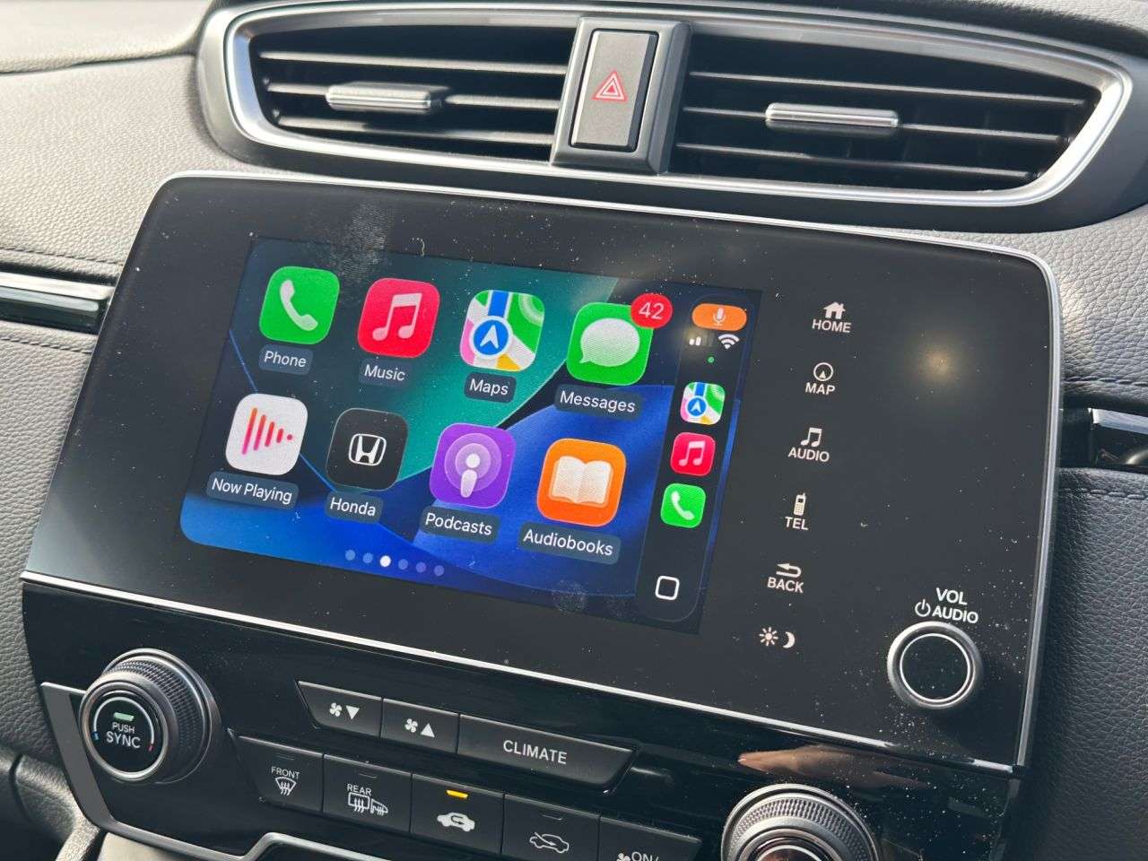 A 2021 HONDA CR-V 1.5 VTEC Turbo SE SUV 5dr Petrol CVT 4WD Euro 6 (193 ps) A 2021 HONDA CR-V 1.5 VTEC Turbo SE SUV 5dr Petrol CVT 4WD Euro 6 (193 ps)