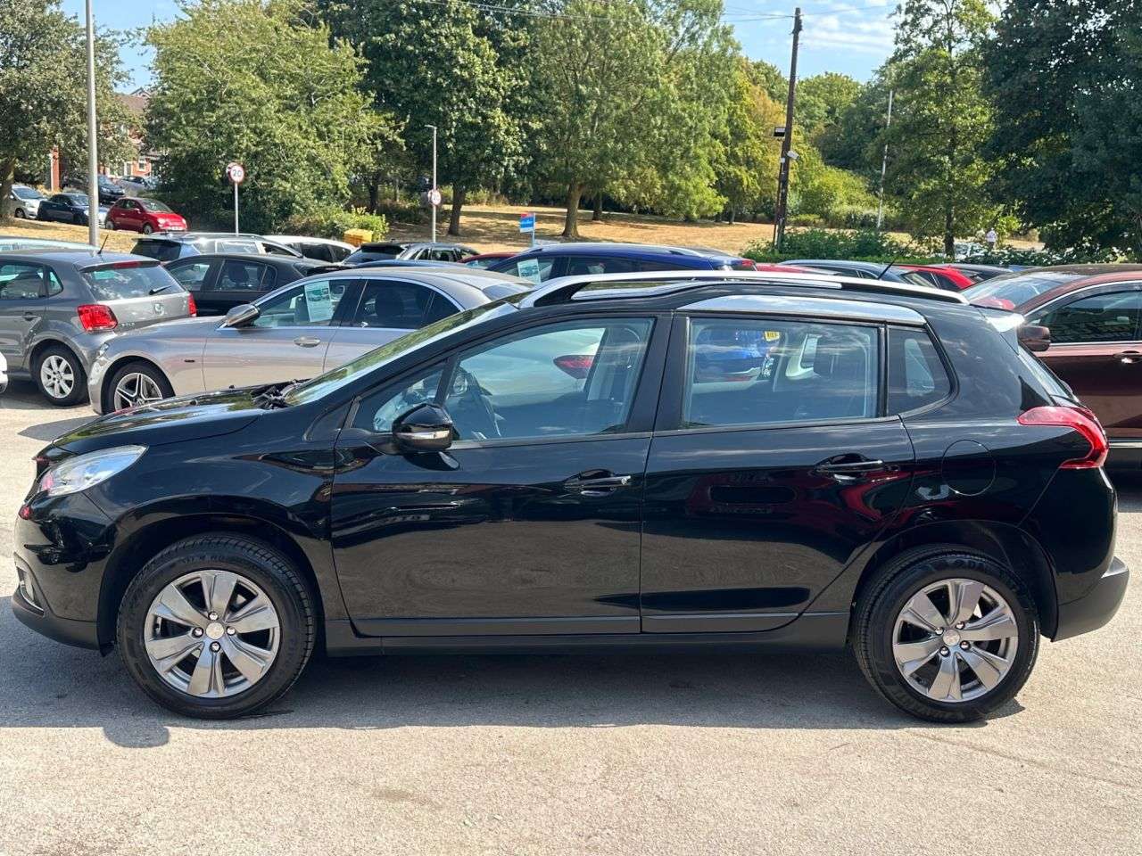 2016 PEUGEOT 2008 2016 PEUGEOT 2008