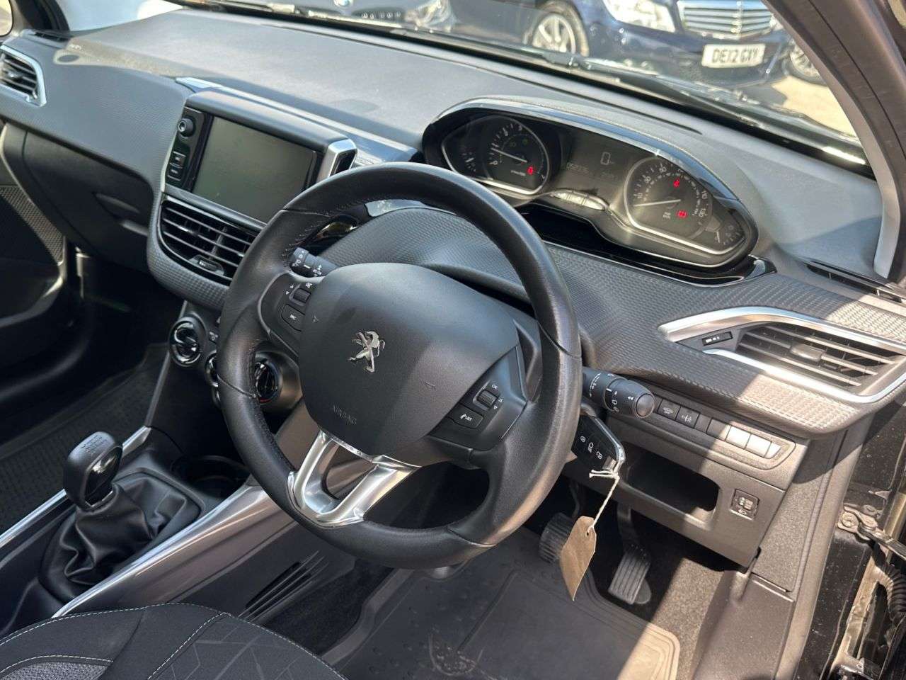 2016 PEUGEOT 2008 2016 PEUGEOT 2008