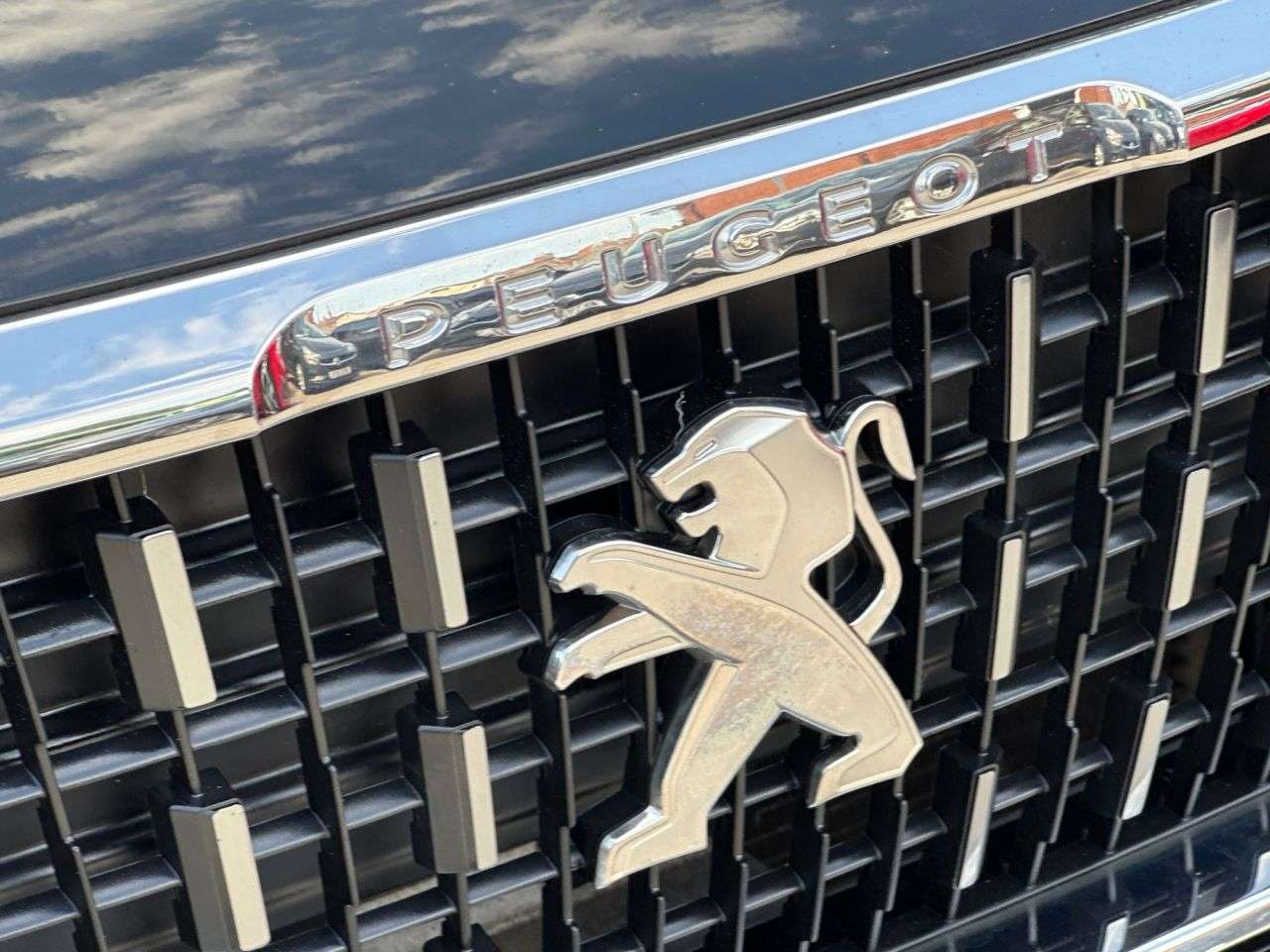 2016 PEUGEOT 2008 2016 PEUGEOT 2008