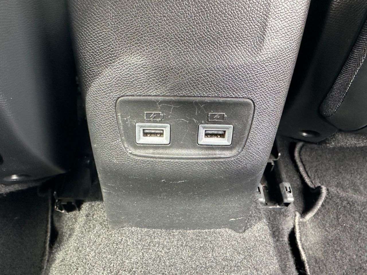 2021 PEUGEOT 2008 2021 PEUGEOT 2008