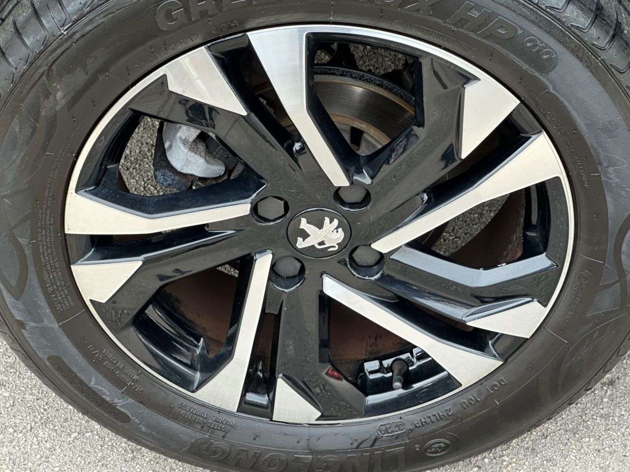 2021 PEUGEOT 2008 2021 PEUGEOT 2008