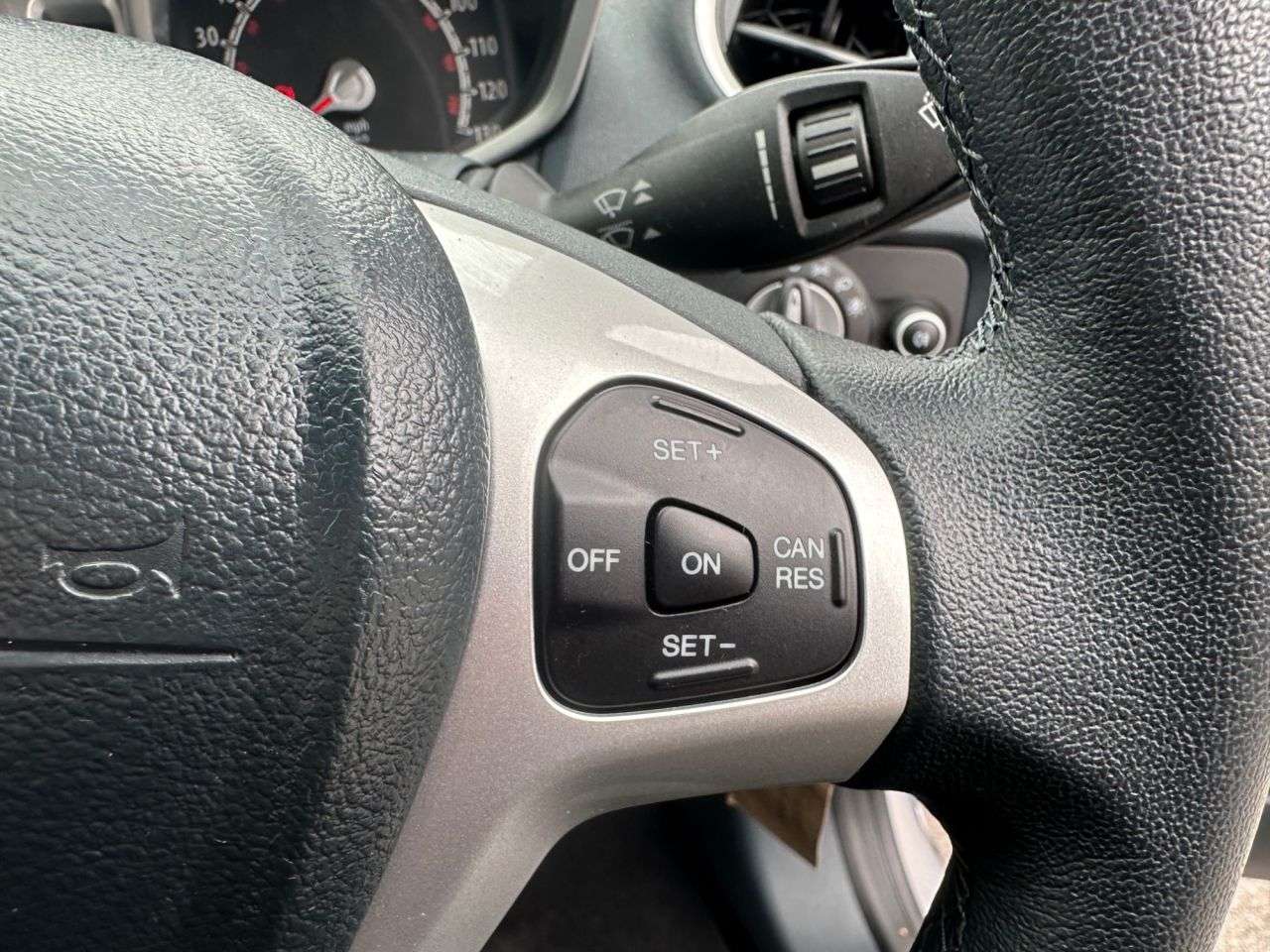 2012 FORD FIESTA 2012 FORD FIESTA