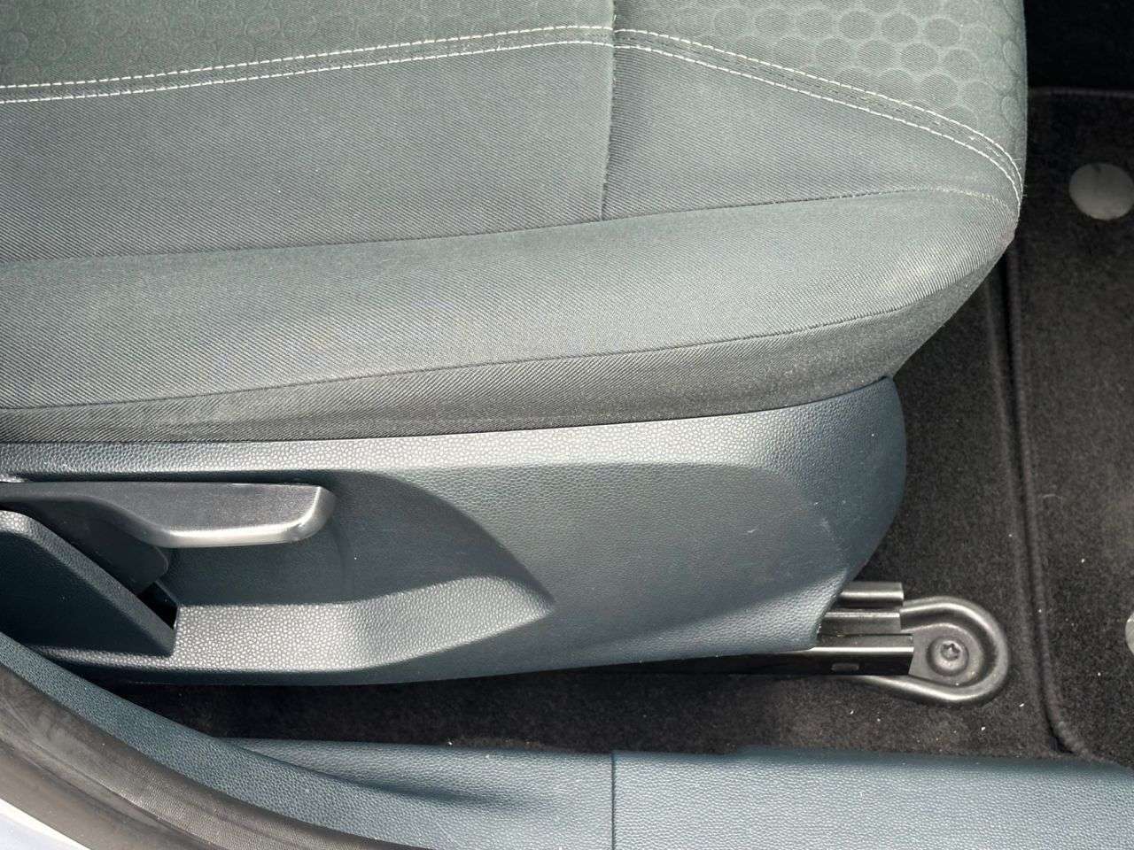 2012 FORD FIESTA 2012 FORD FIESTA
