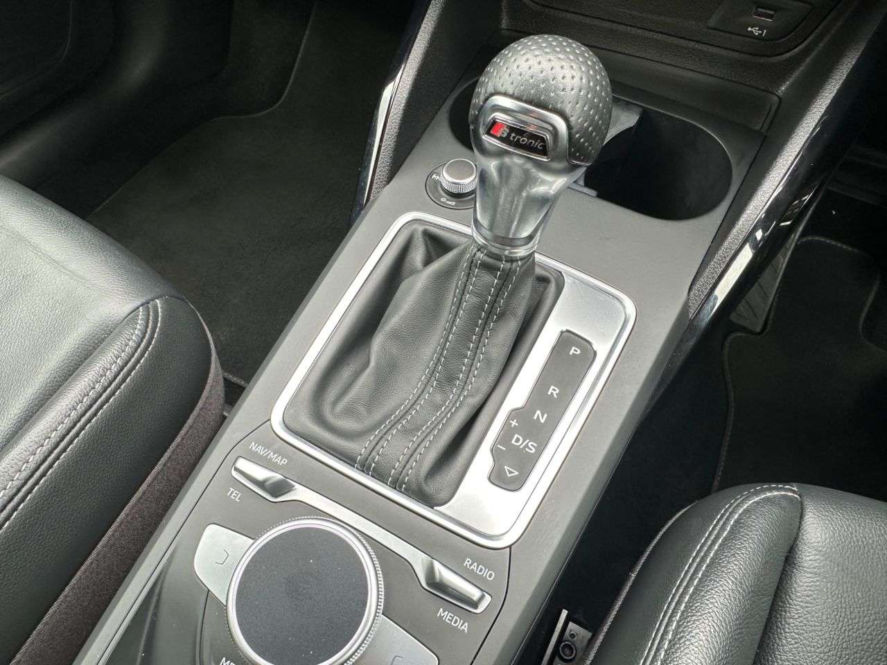 2020 AUDI Q2 2020 AUDI Q2