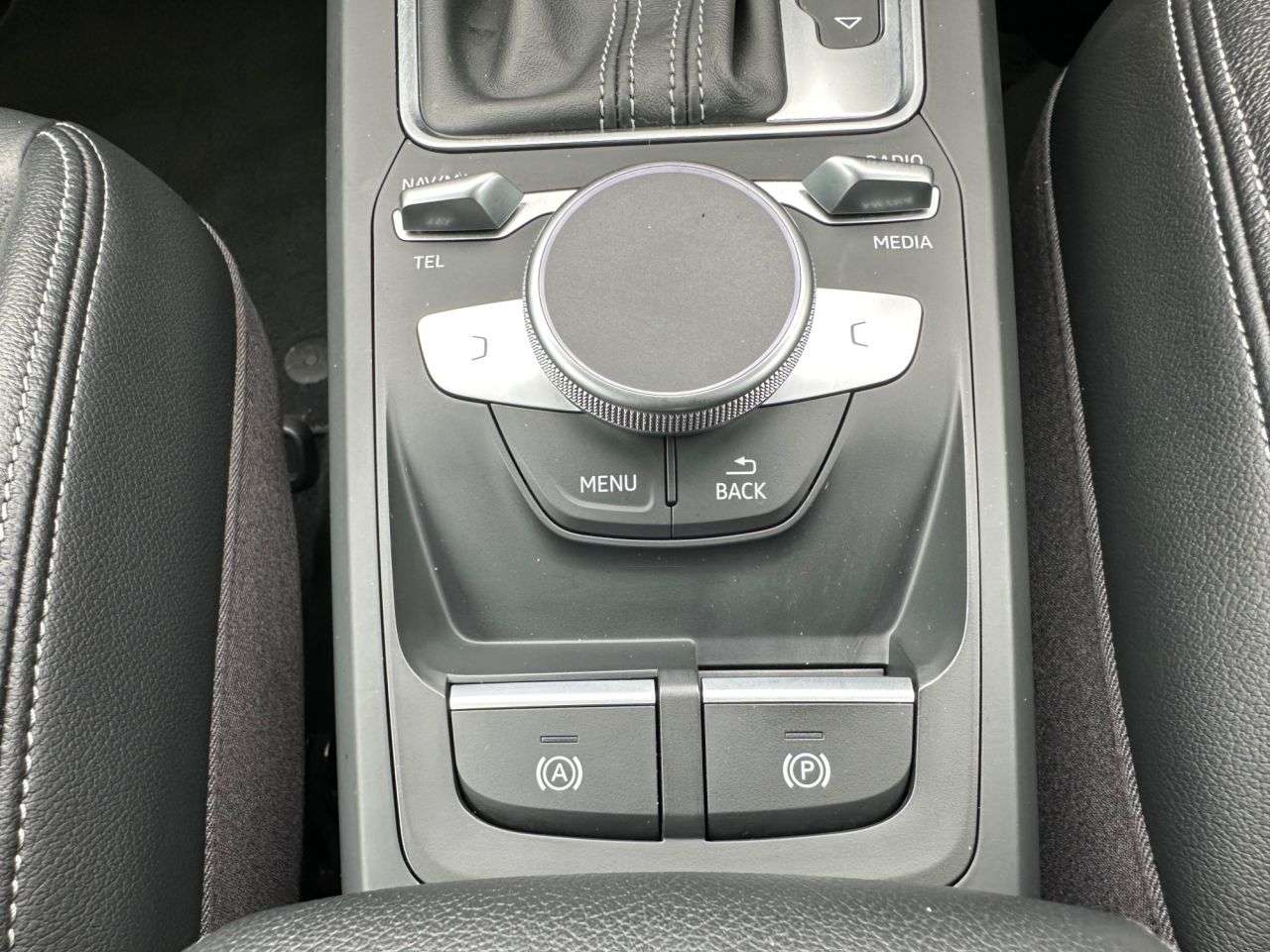 2020 AUDI Q2 2020 AUDI Q2