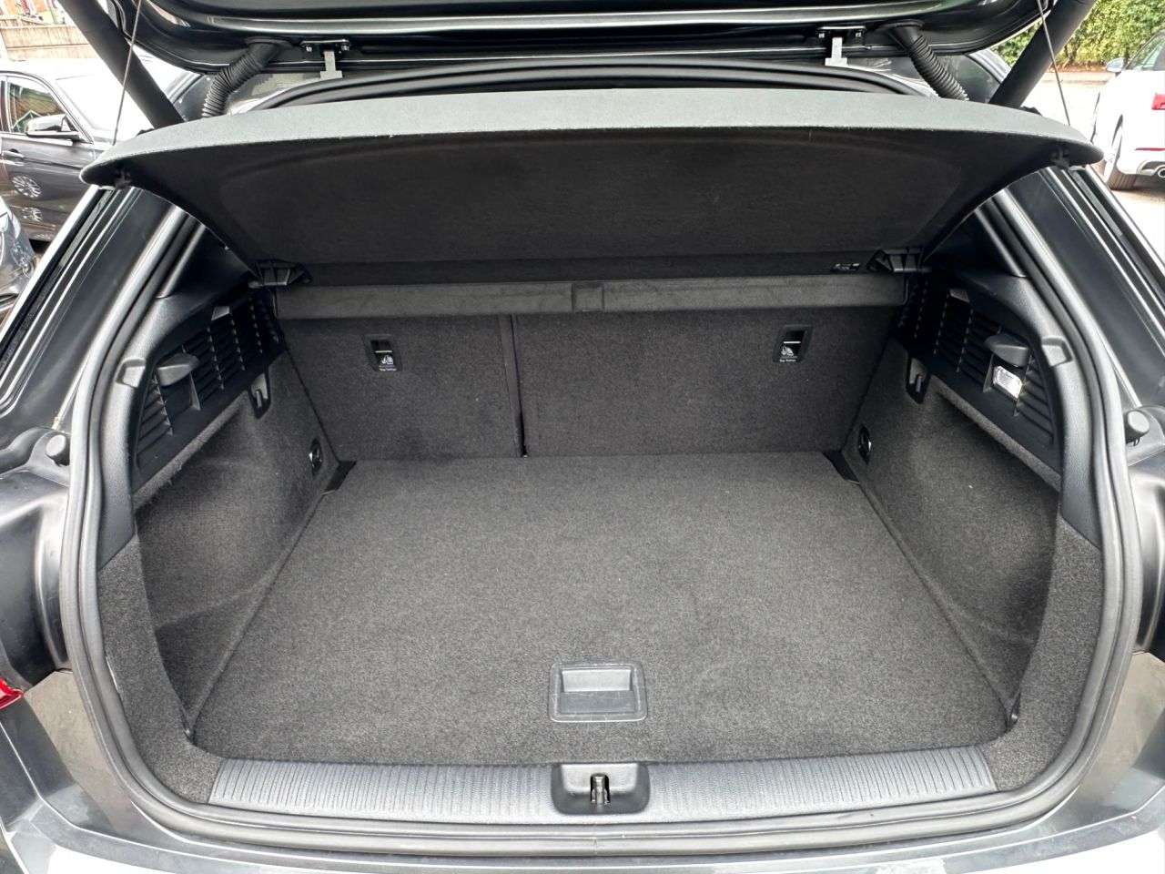 2020 AUDI Q2 2020 AUDI Q2