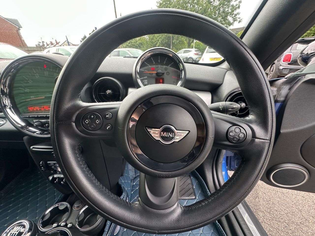2015 MINI COUPE 2015 MINI COUPE