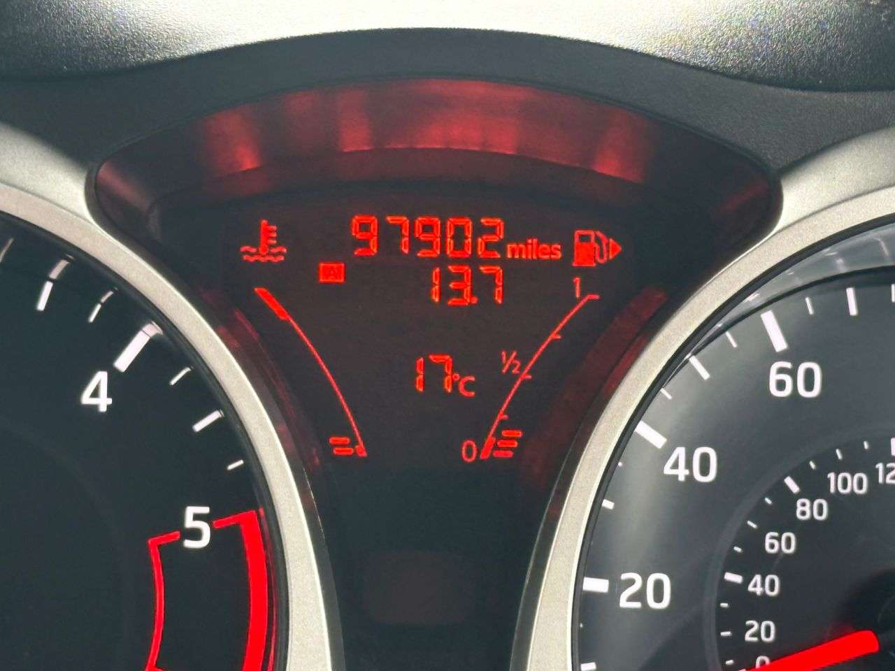 2015 NISSAN JUKE 2015 NISSAN JUKE
