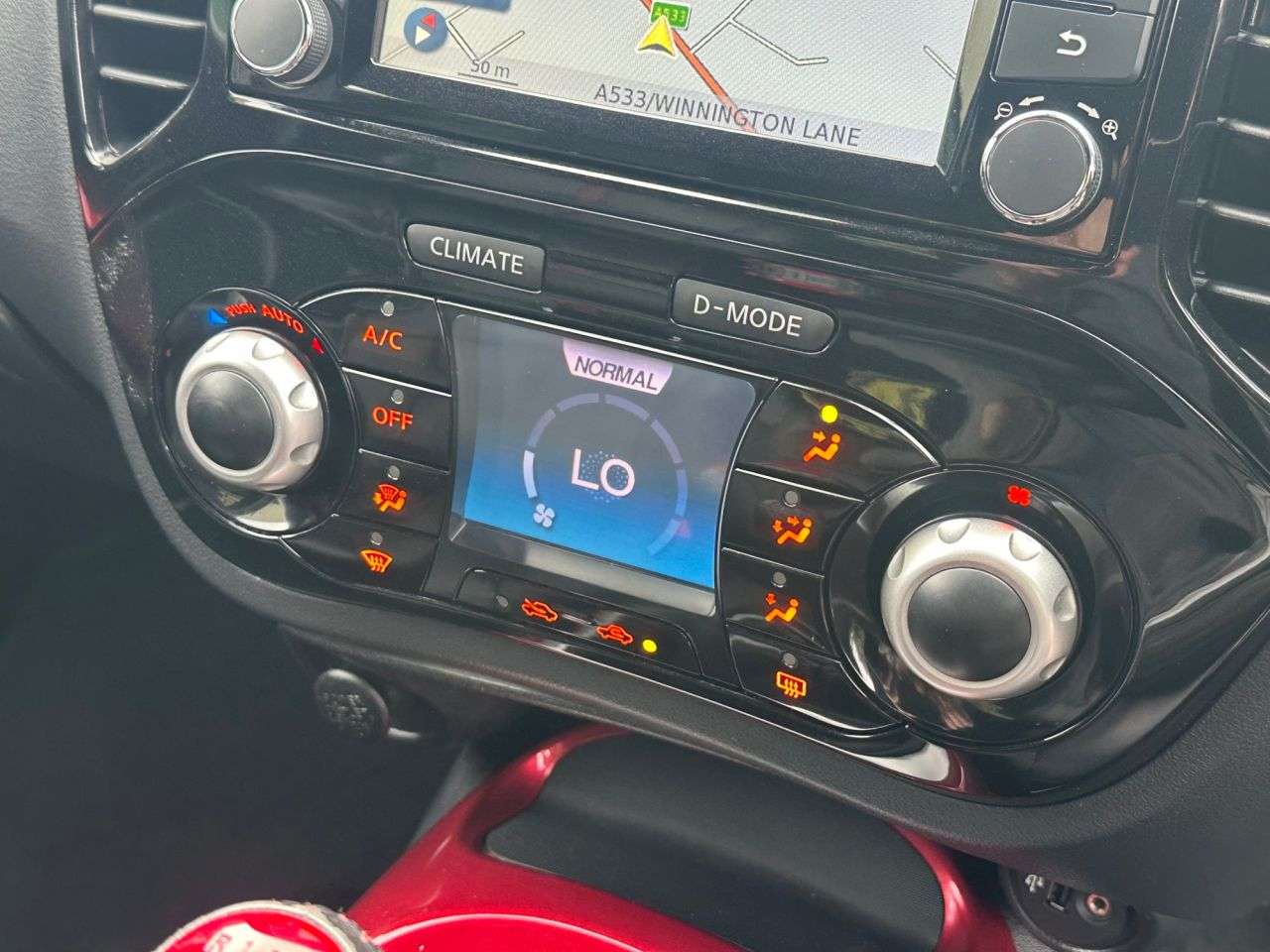 2015 NISSAN JUKE 2015 NISSAN JUKE