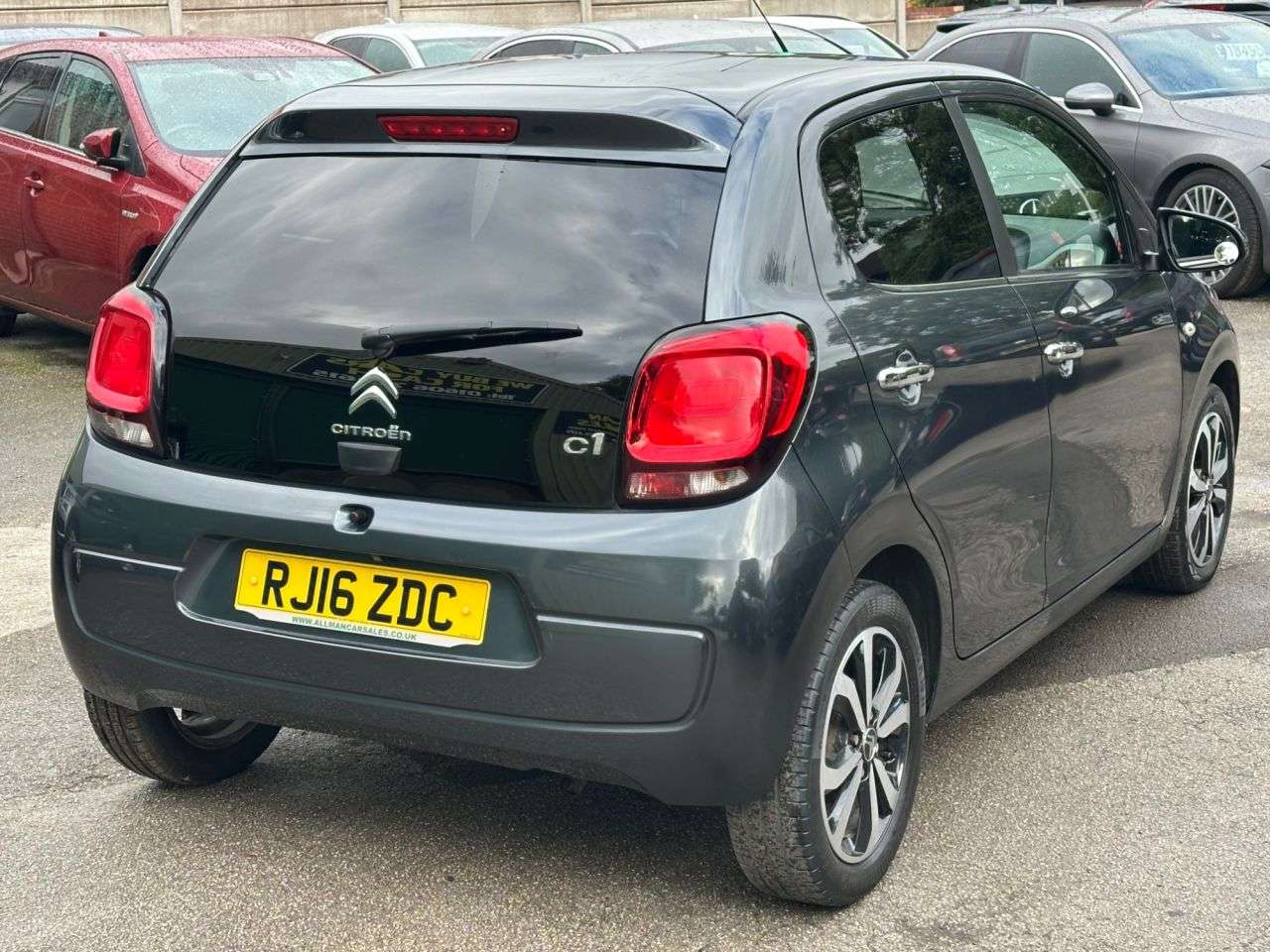 A 2016 CITROEN C1 1.2 PureTech Flair Hatchback 5dr Petrol Manual Euro 6 (82 ps) A 2016 CITROEN C1 1.2 PureTech Flair Hatchback 5dr Petrol Manual Euro 6 (82 ps)