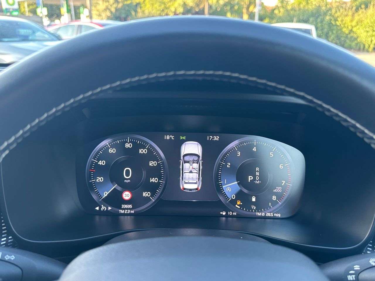 2020 VOLVO XC40 2020 VOLVO XC40